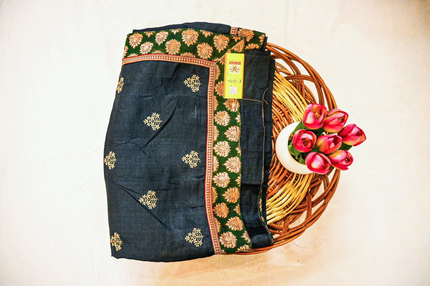 Pure raw Silk with Silk Mark Saree