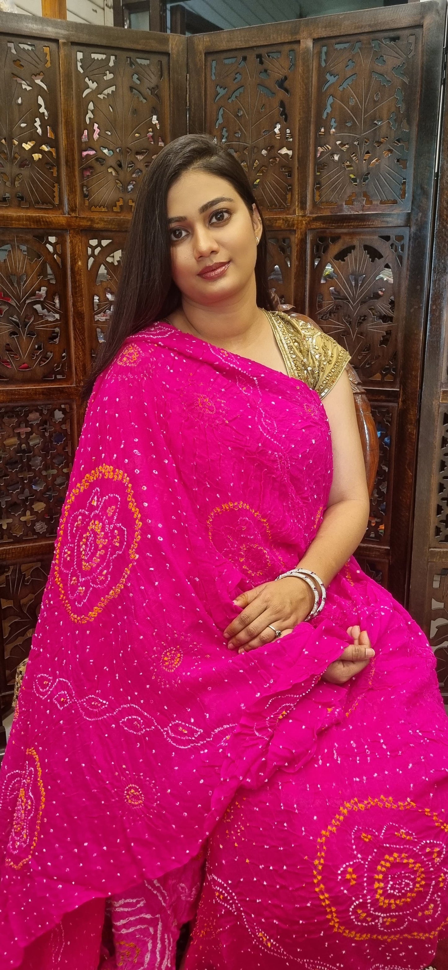 Pure Crepe silk Rai Bandhej saree