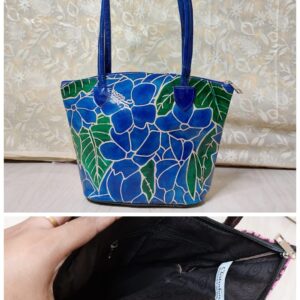 Stylish shantiniketan Genuine leather Balti Big Purse Sling for Women