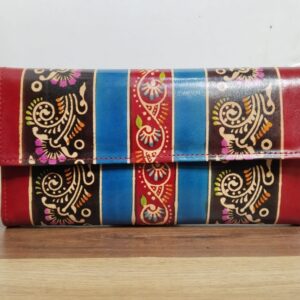Stylish shantiniketan Genuine leather Batik Purse 10″ inch